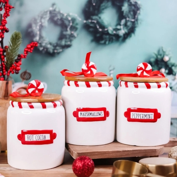 Paula Deen Other - Hot Cocoa Bar Ceramic Canister Set with Wooden Scoops